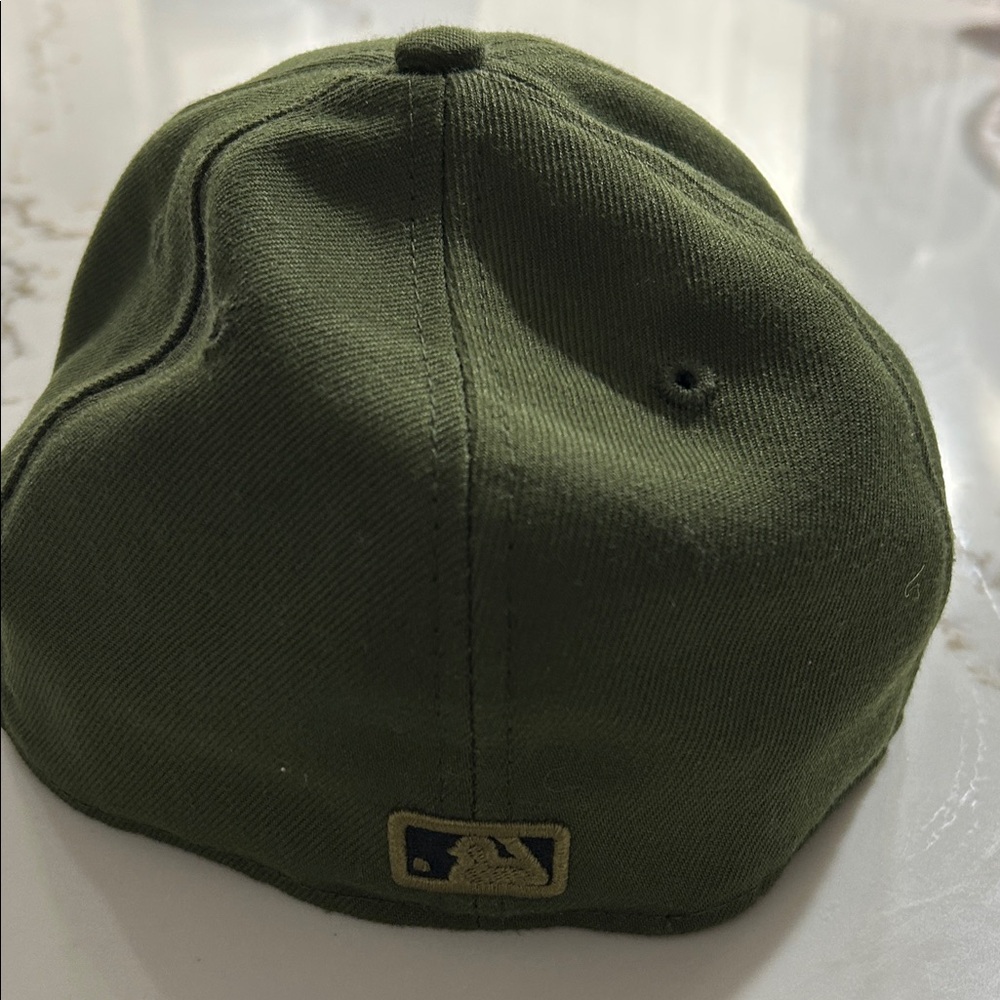 MLB Pittsburgh Pirates Green Cap with Camouflage Brim-Size 7 1/2 - Picture 3 of 8